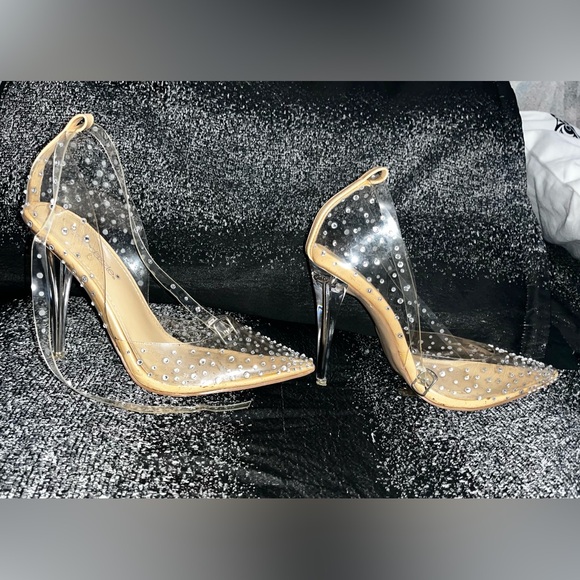 Shoe Dazzle size 8.5; grab these gorgeous 4 inch heels before they’re gone! 👠✨ - Picture 3 of 3